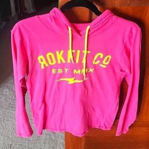 Bright pink long sleeve workout tshirt